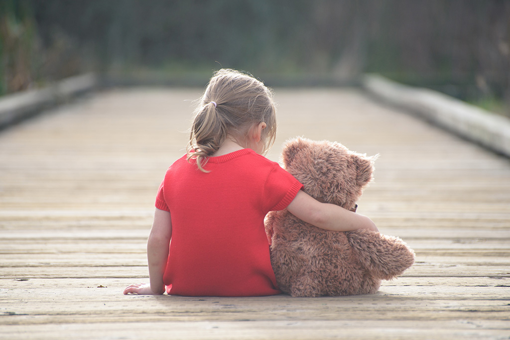 girl with teddy bear